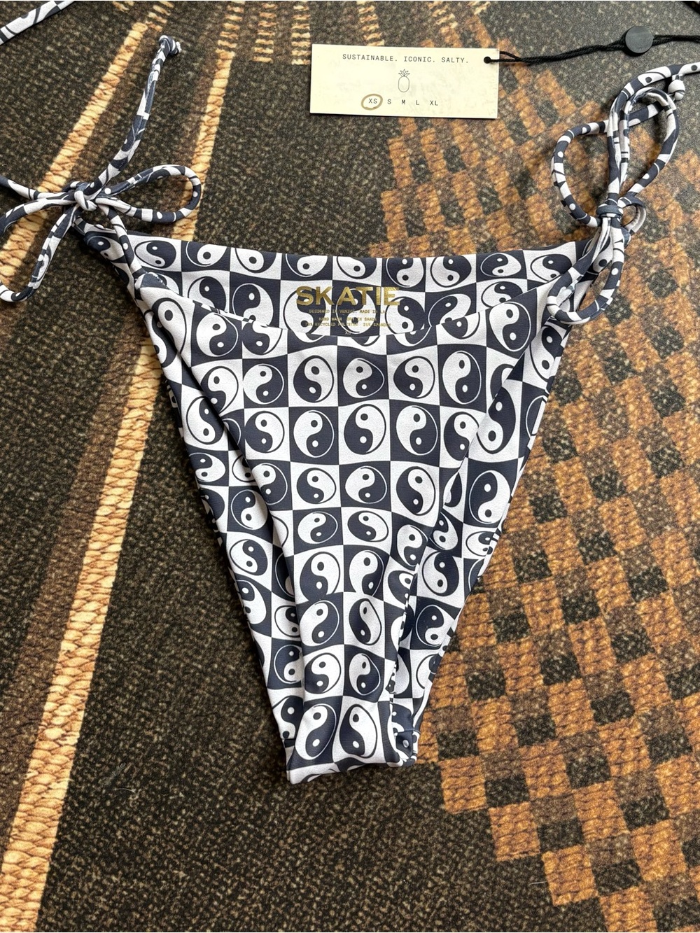 Skatie x The Salty Blonde Yin Yang Bikini Bottoms in “Barbados” XS NWOT